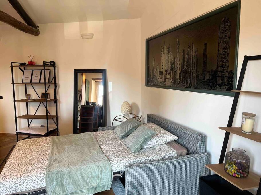 Kiko'S Lodge - Historical Apartment In Como Eksteriør billede