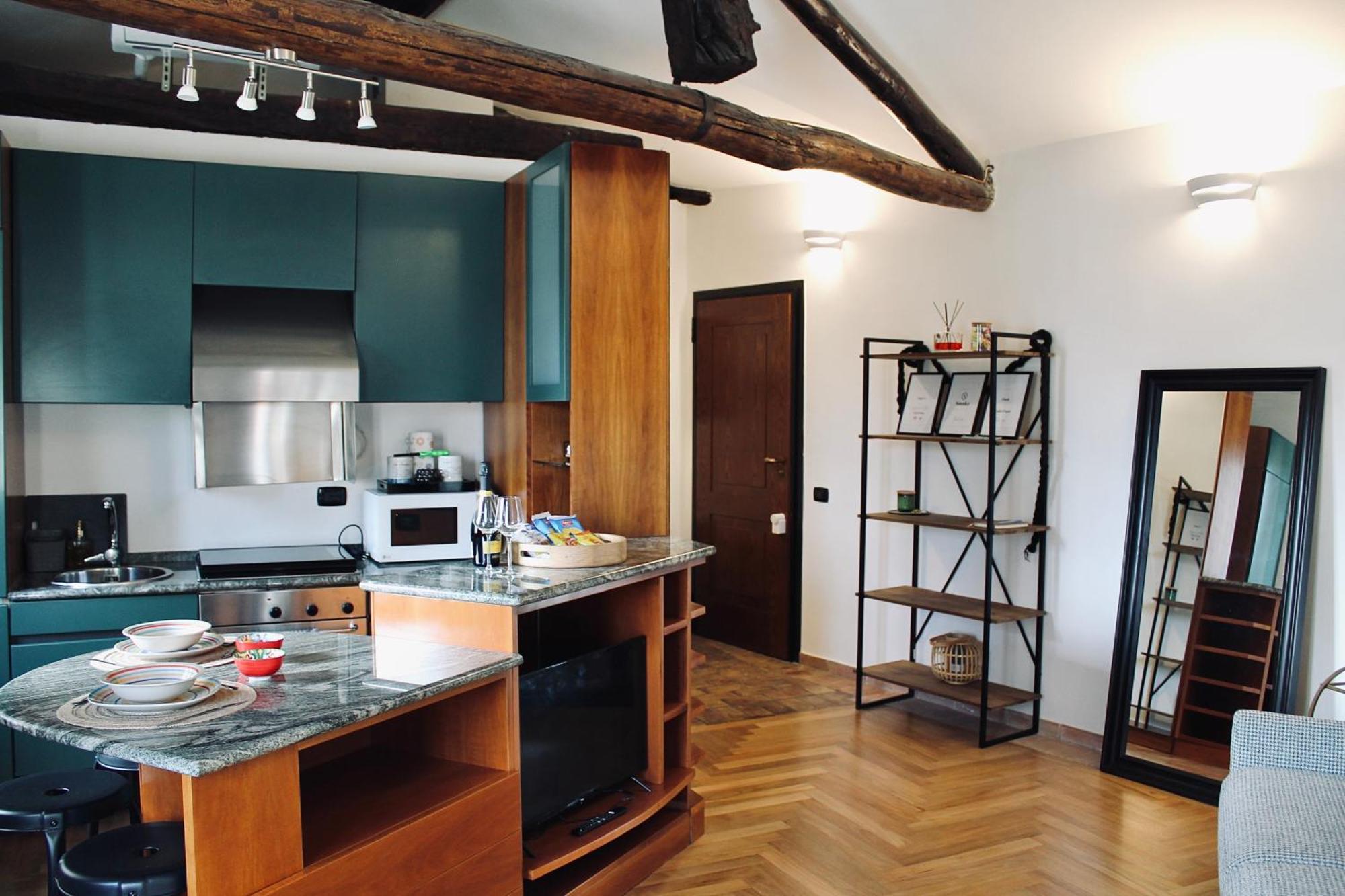 Kiko'S Lodge - Historical Apartment In Como Eksteriør billede
